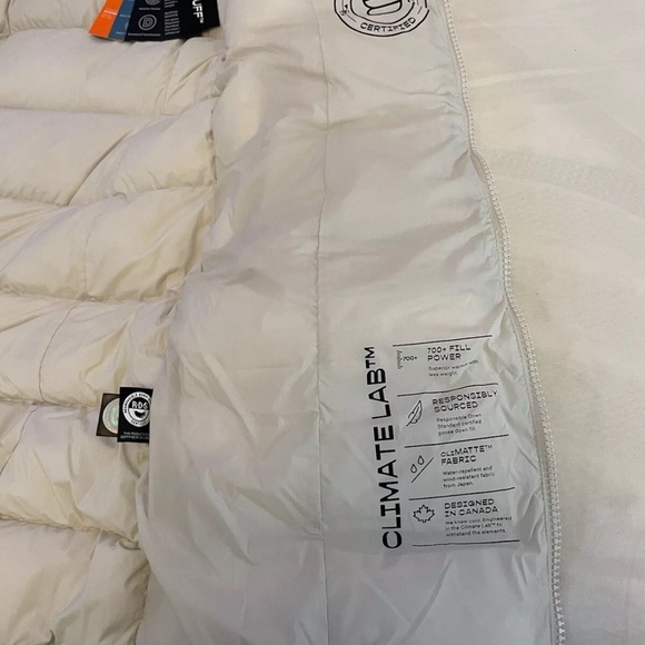 New Aritzia Supersnug Puff Mid - Picture 9 of 9